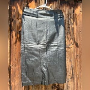 Eva Mendez Black leather skirt